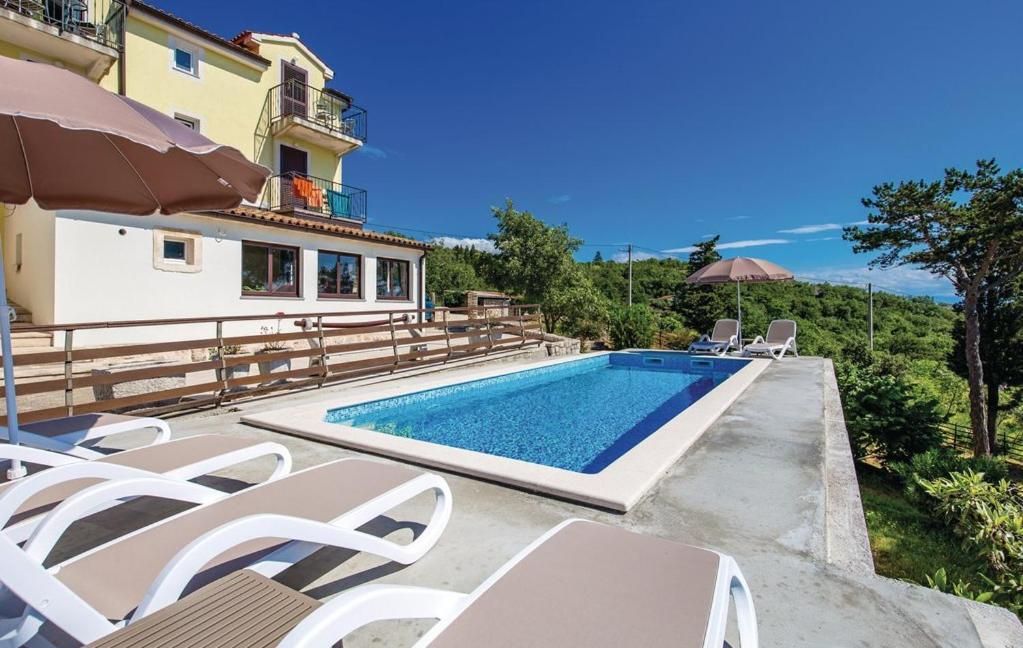 Apartments Franelli Brsec Exterior photo